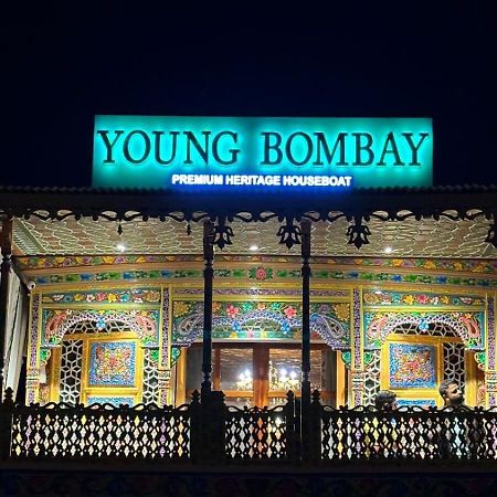 Young Bombay Premium Heritage Houseboat Srinagar  Exterior photo